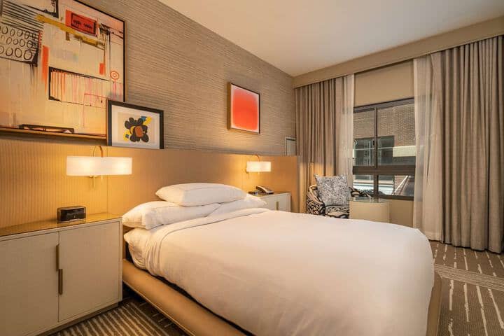 Room 40 of 96