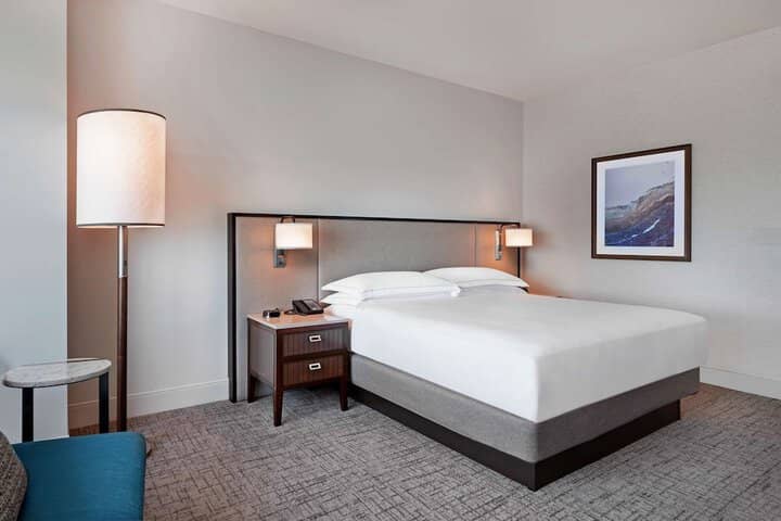 Room 15 of 175