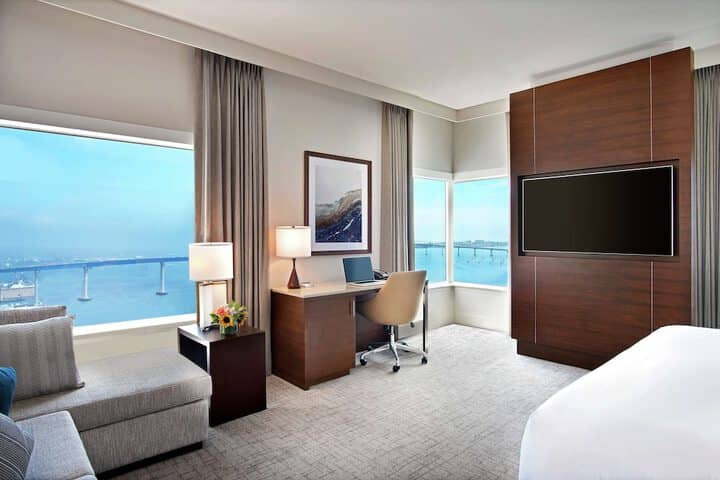 Room 42 of 175