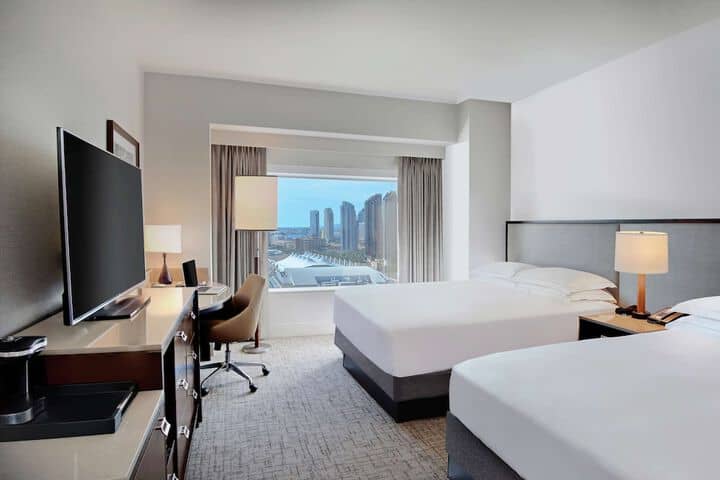 Room 14 of 175