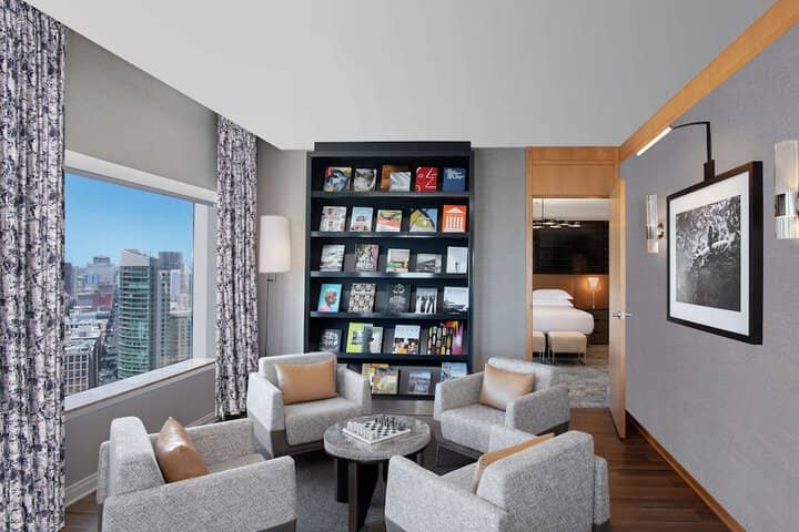 Room 50 of 175